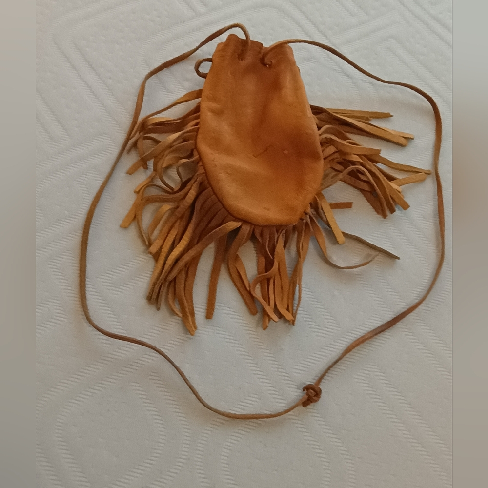 Vtg Fringed Tan Leather Pouch